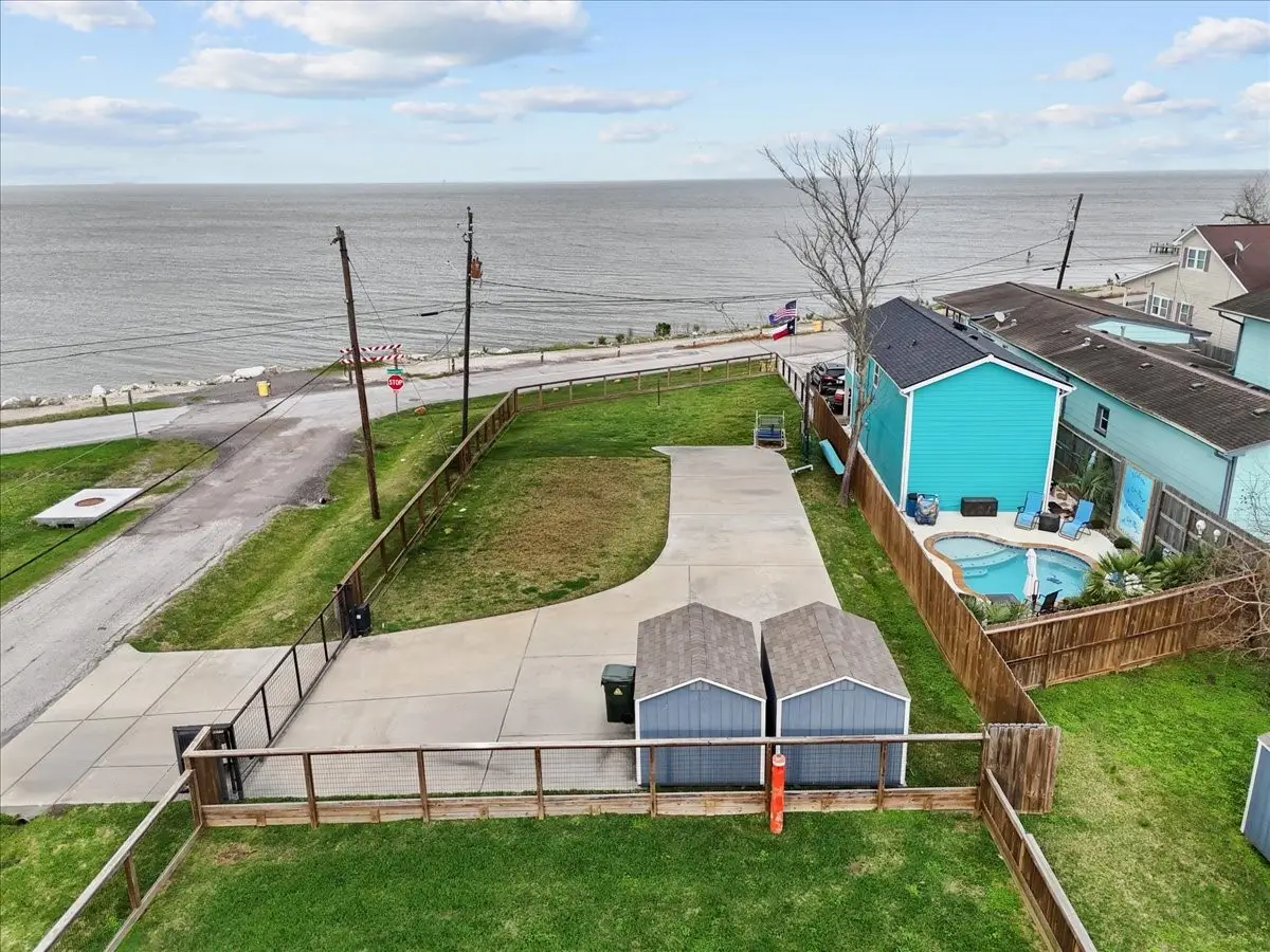 4402 Boulevard Street, Bacliff, TX 77518 - #1