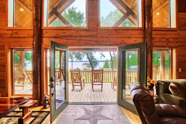 520 Mccoury Loop, Milam, TX 75959