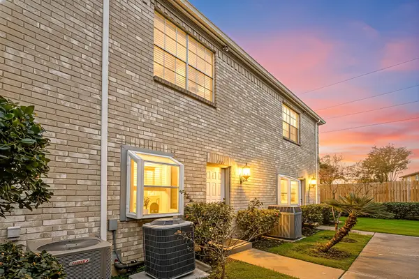 7607 Cambridge Street #7607, Houston, TX 77054