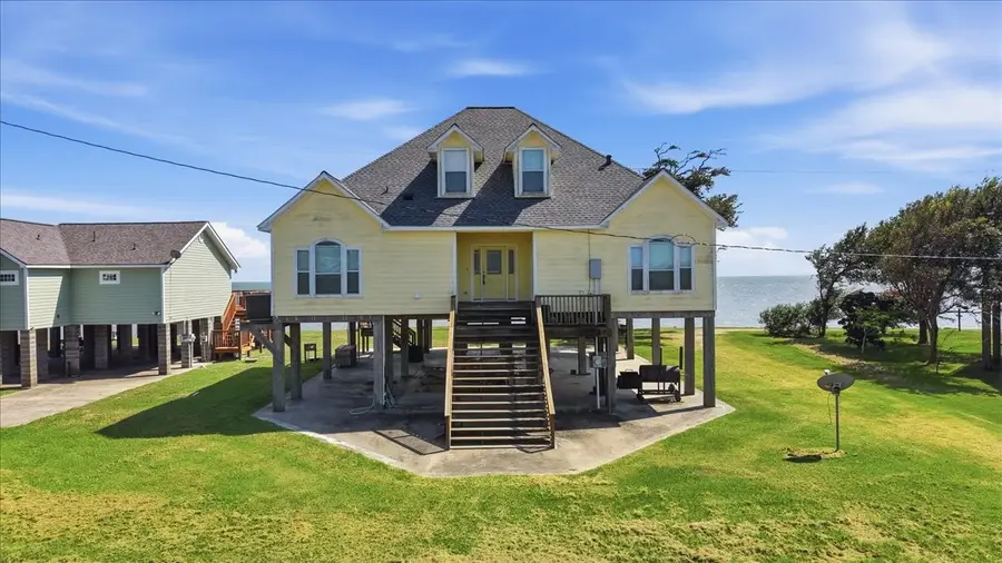 207 Heartfield Lane, Anahuac, TX 77514 - #3