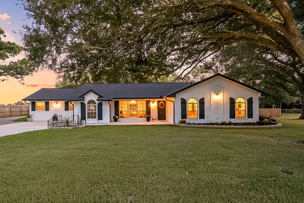 3703 Longherridge Drive, Pearland, TX 77581