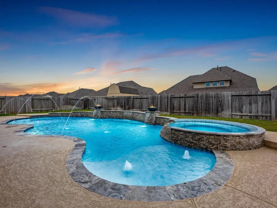 11811 St Augustine Drive, Monterey Belvieu, TX 77535 - Image #2