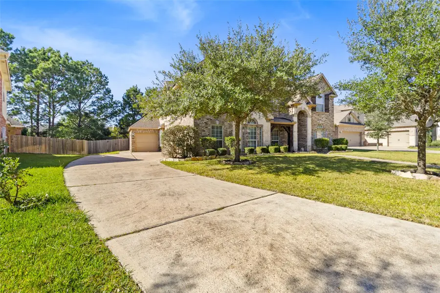 2446 W Bramlet Drive, Conroe, TX 77304 - Image #2