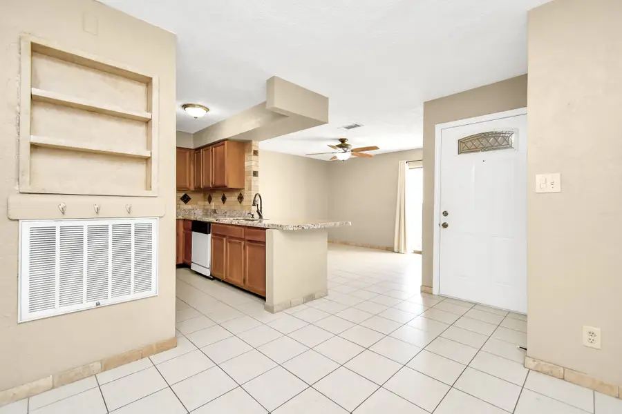 2501 Gulf Freeway #250D, Dickinson, TX 77539 - Image #3