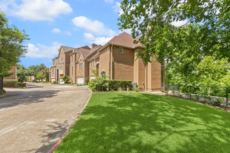 4736 Post Oak Timber Drive #3, Houston, TX 77056 - #2