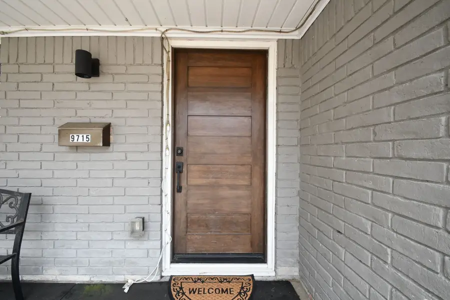 9715 Greenwillow Street, Houston, TX 77096 - #2