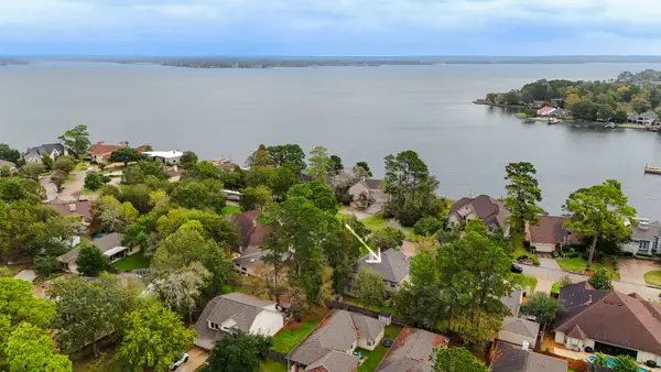 11826 Thoreau Drive, Montgomery, TX 77356