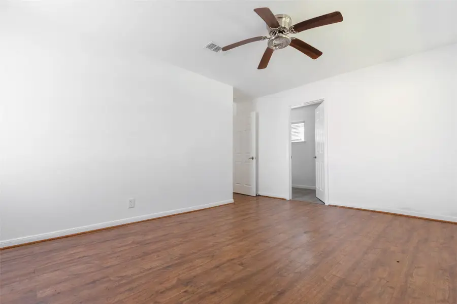 5315 Creekbend Drive, Houston, TX 77096 - #2