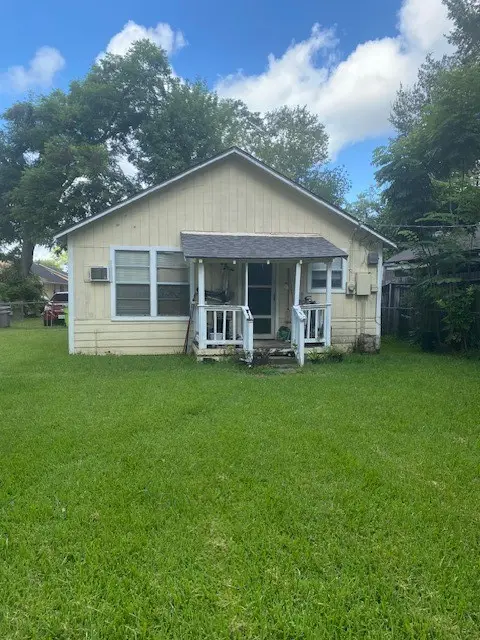 1611 6th Street, Rosenberg, TX 77471