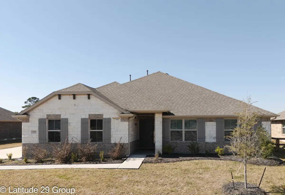 4320 Leslies Way, Dickinson, TX 77539 - Image #1