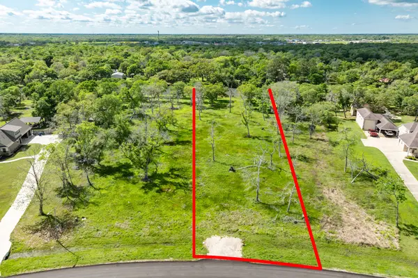 32710 Bayou Bend, Richwood, TX 77515