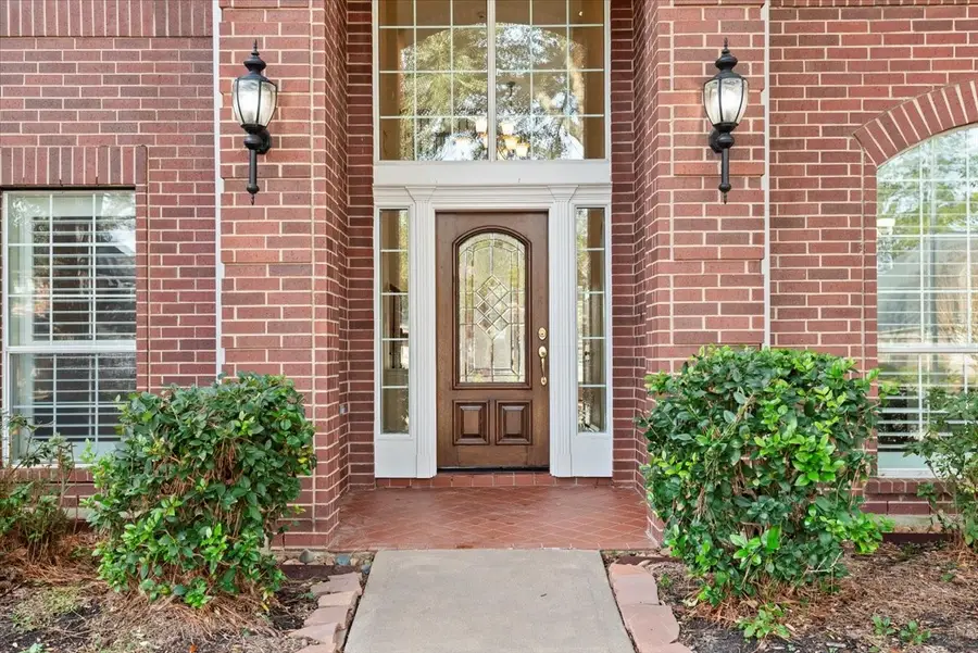 9815 Audubon Park Drive, Spring, TX 77379 - Image #2