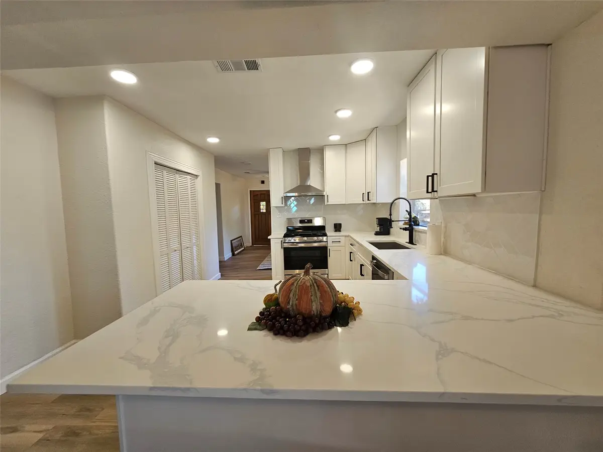 3126 Ohio Street, Baytown, TX 77520 - #1