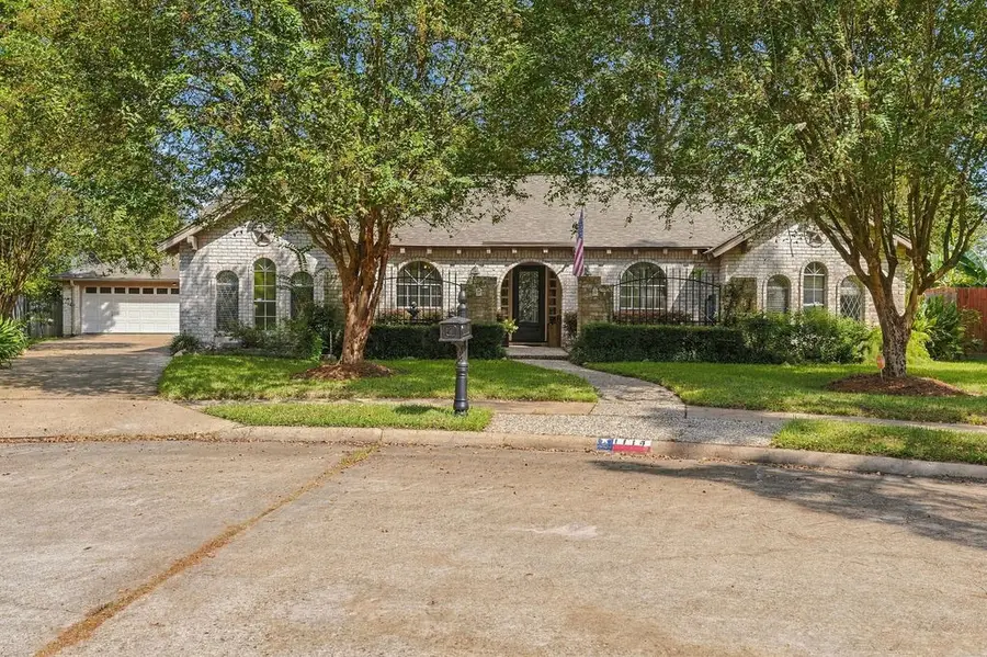 1114 Appleford Drive, Seabrook, TX 77586 - #2