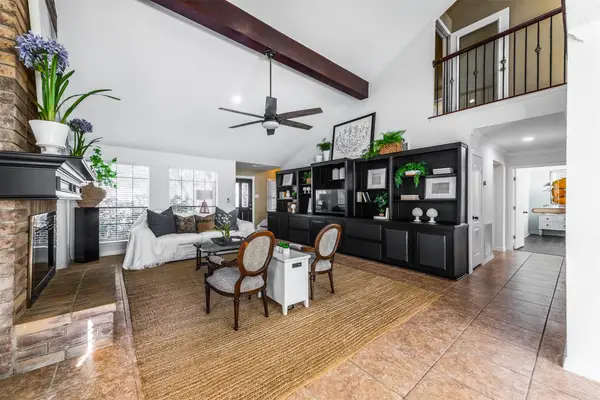 16331 Mccormick Dr, Houston, TX 77095