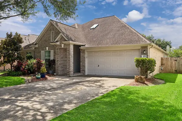 2112 Bristol Breeze Lane, League City, TX 77573