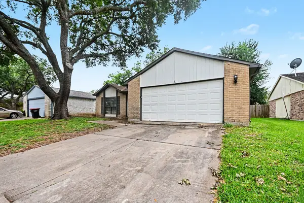 6834 Gettysburg Drive, Richmond, TX 77469