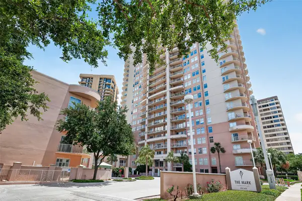 3505 Sage #115, Houston, TX 77056