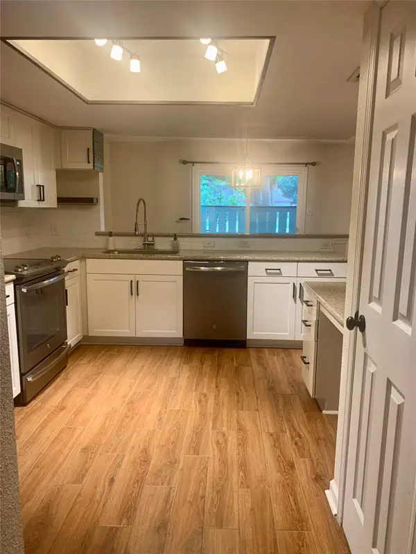 5005 Georgi Lane #14, Houston, TX 77092