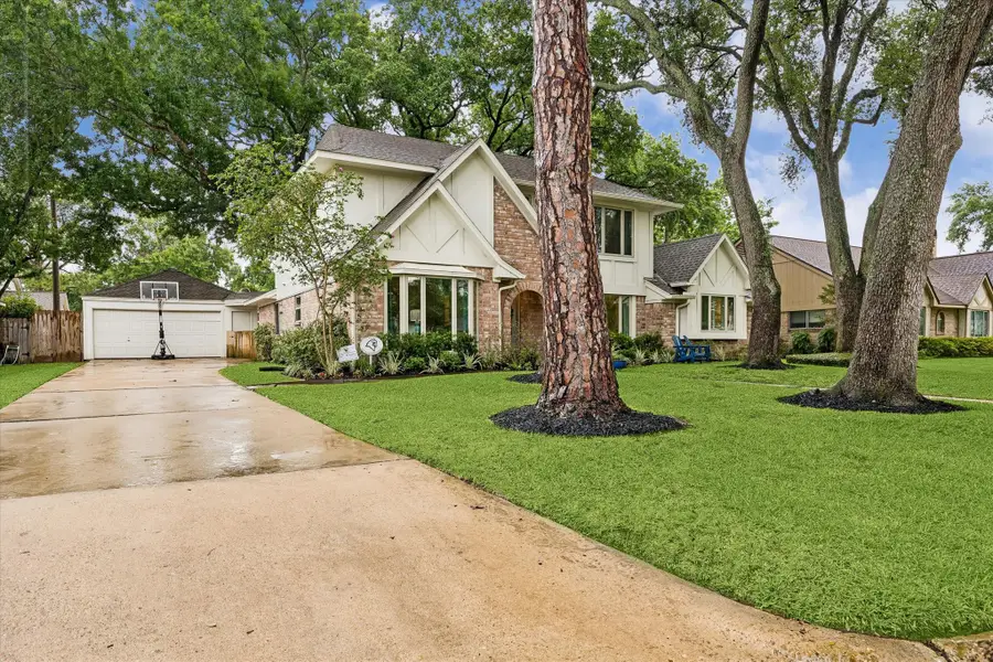 2706 Fontana Drive, Houston, TX 77043 - #2