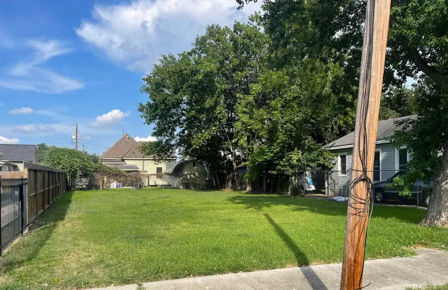 2114 Chestnut Street, Houston, TX 77009 - #3