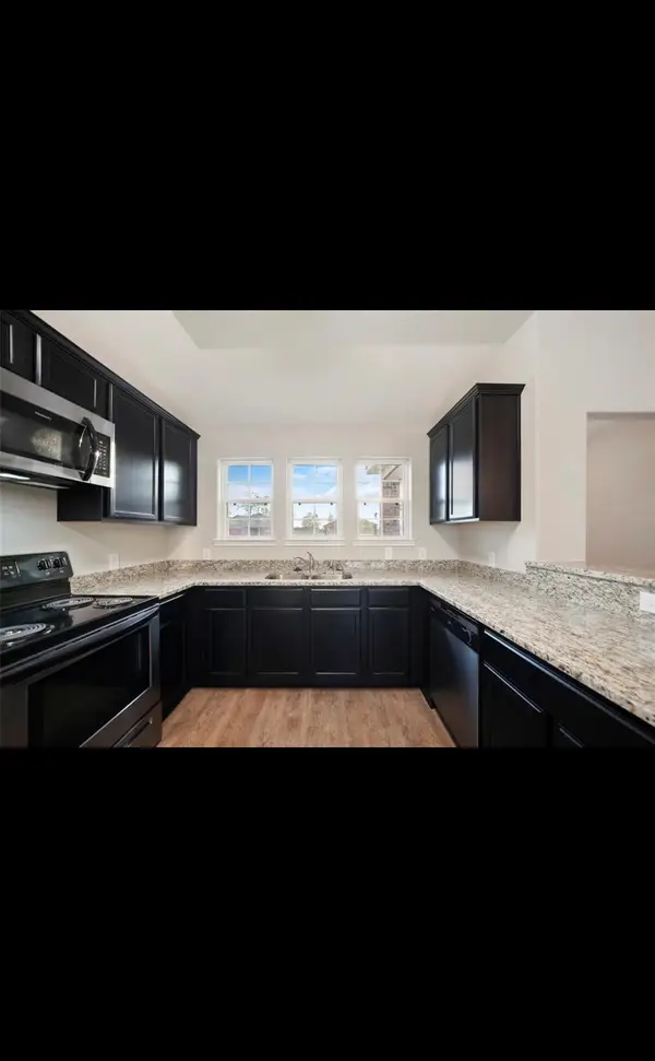 1179 Road 5102, Cleveland, TX 77327