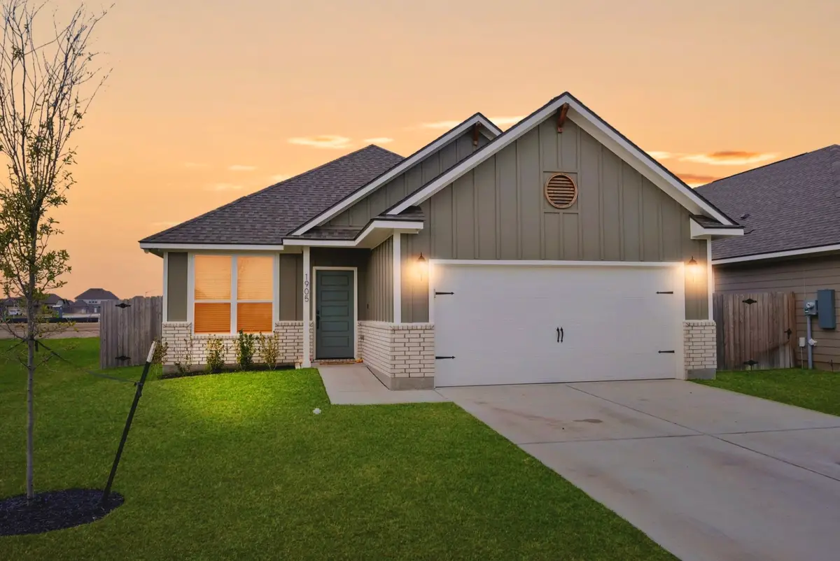 1905 Stubbs Drive, Bryan, TX 77807 - Image #1