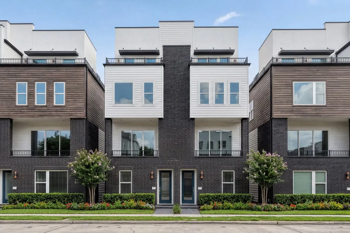 3 N Saint Charles Street #C, Houston, TX 77003 - #1