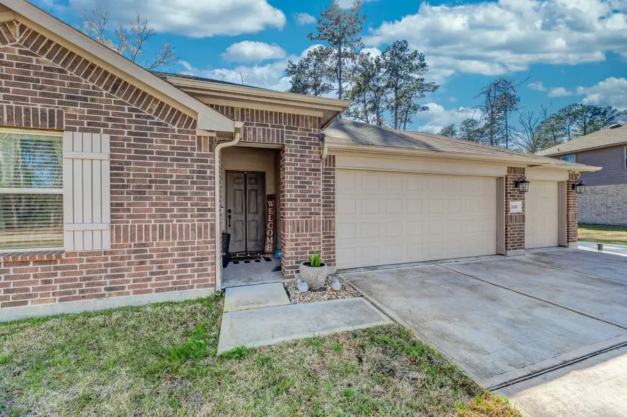 2830 N Colosseum Court, New Caney, TX 77357 - #3