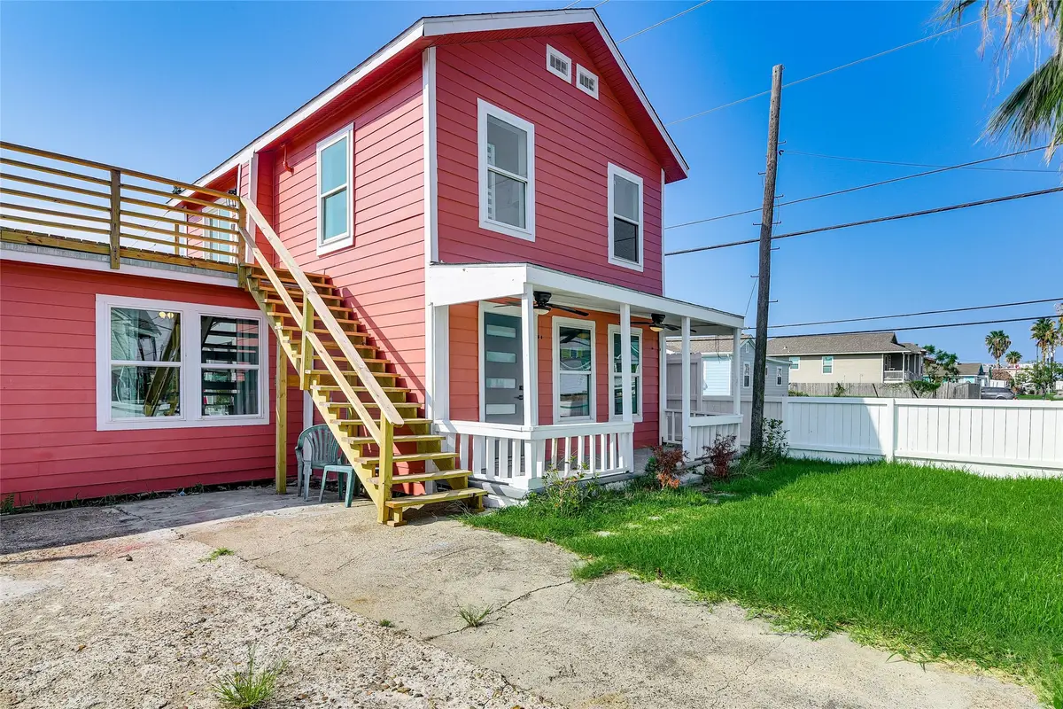 5827 Avenue R, Galveston, TX 77551 - #1
