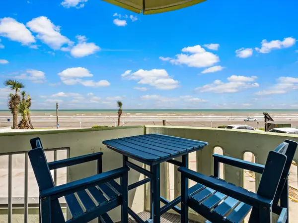 9420 Seawall Boulevard #306, Galveston, TX 77554