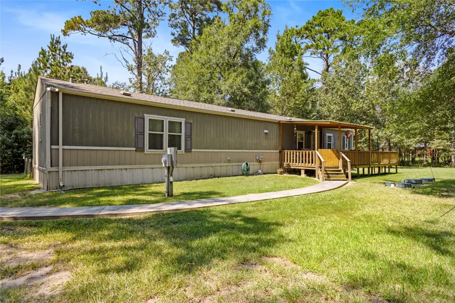 375 Chestnut Bend, Huntsville, TX 77320 - #3