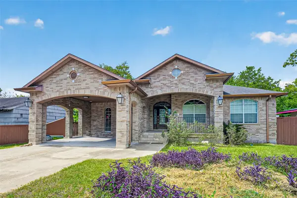5771 Belarbor Street, Houston, TX 77033