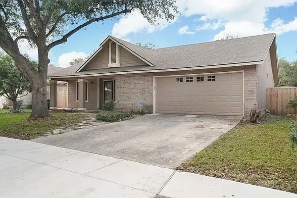 5718 Lake Cove Street, San Antonio, TX 78222
