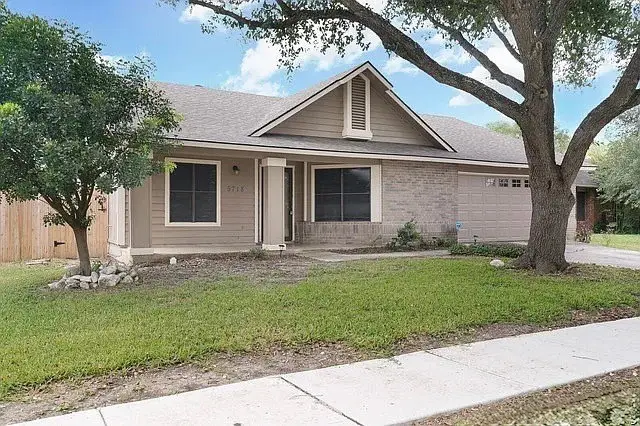 5718 Lake Cove Street, San Antonio, TX 78222 - #3