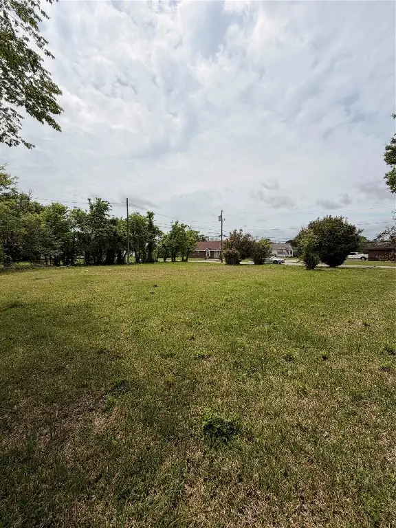 2151 Saint Anthony Street, Beaumont, TX 77701 - #1