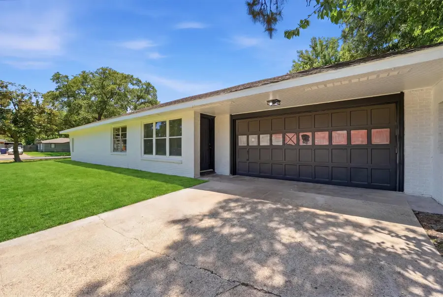 5002 Live Oak Drive, Texas City, TX 77591 - #3