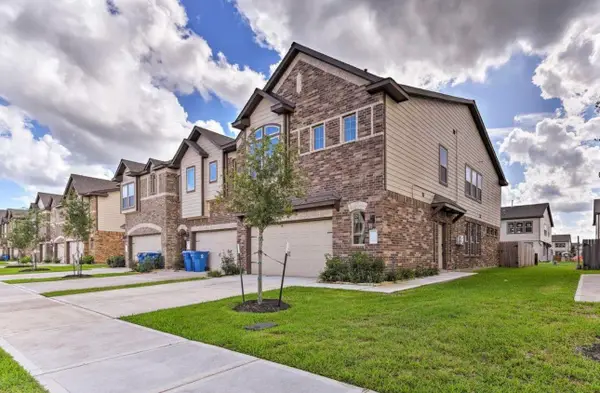 3322 Harvest Meadow Lane, Rosenberg, TX 77471