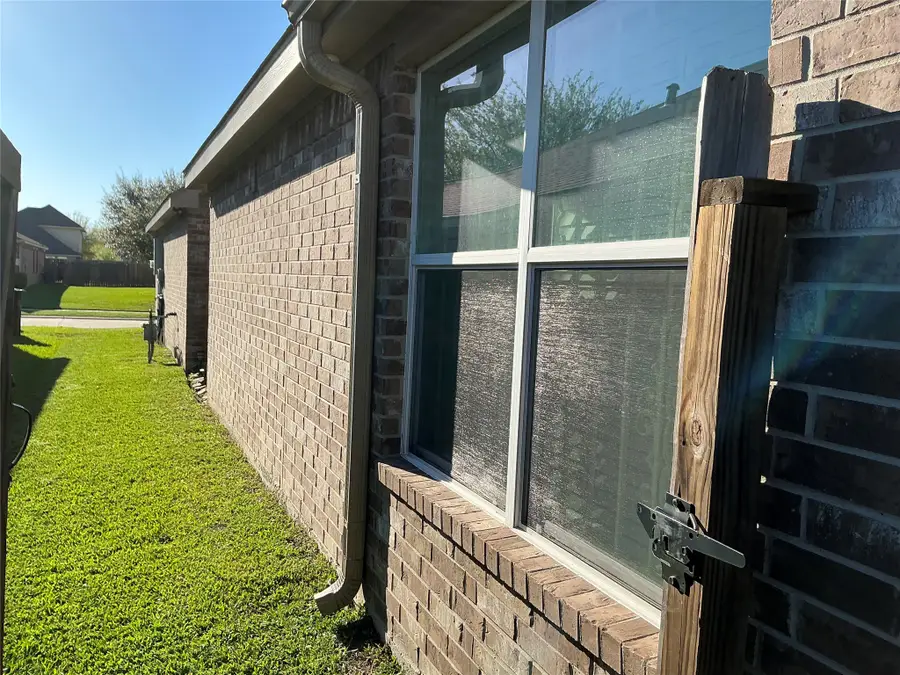 11719 Bollinger Park Court, Houston, TX 77047 - #2