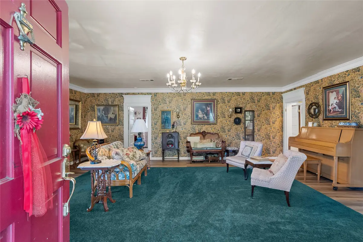 2641 Us-69 N, Doucette, TX 75942 - Image #1