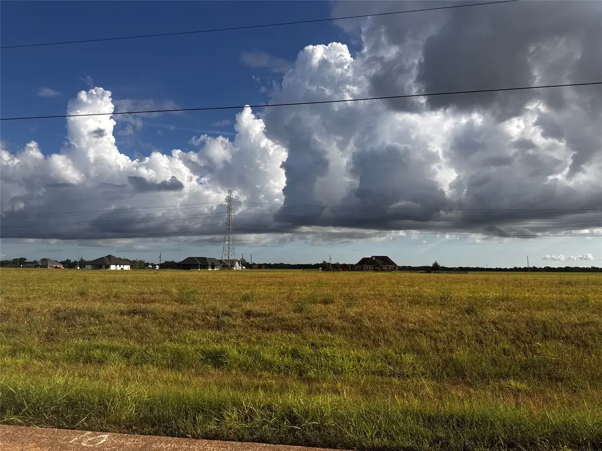 490 Angus Trail, Angleton, TX 77515 - #1
