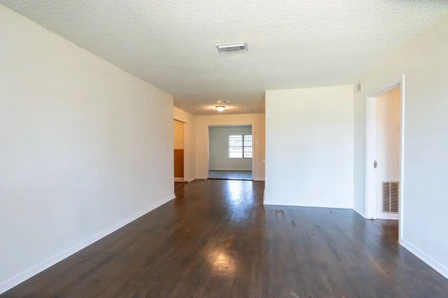 5631 Westover Street, Houston, TX 77033 - #2