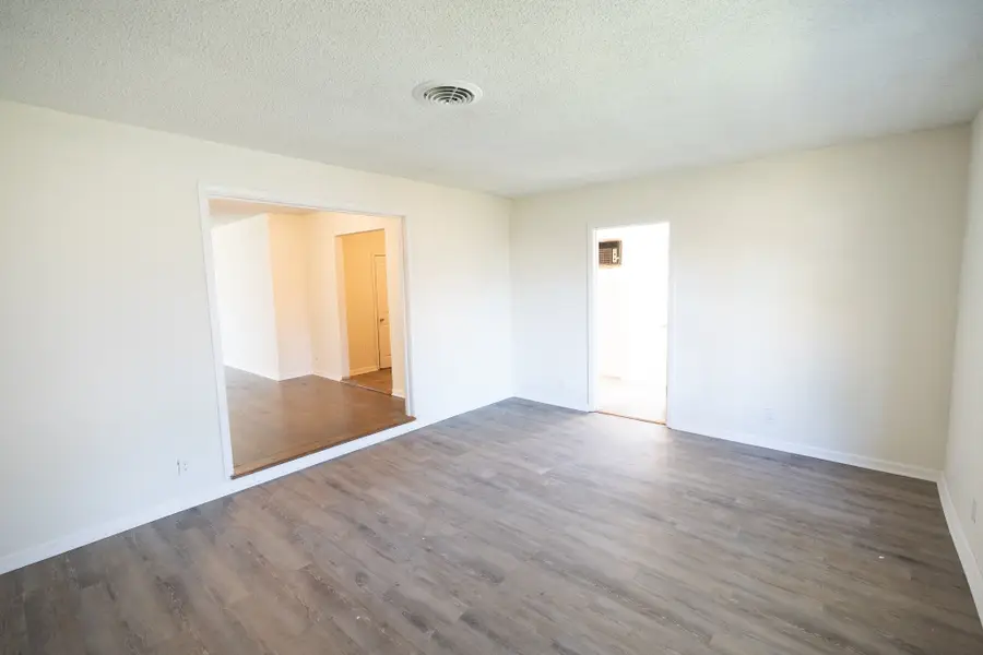 5631 Westover Street, Houston, TX 77033 - #3