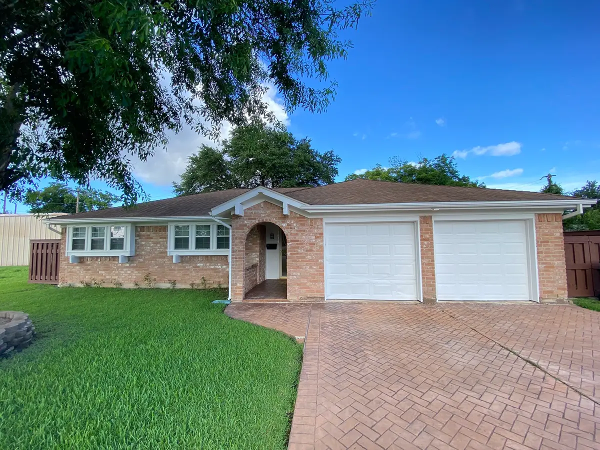 1414 Howell Avenue, La Marque, TX 77568 - #1