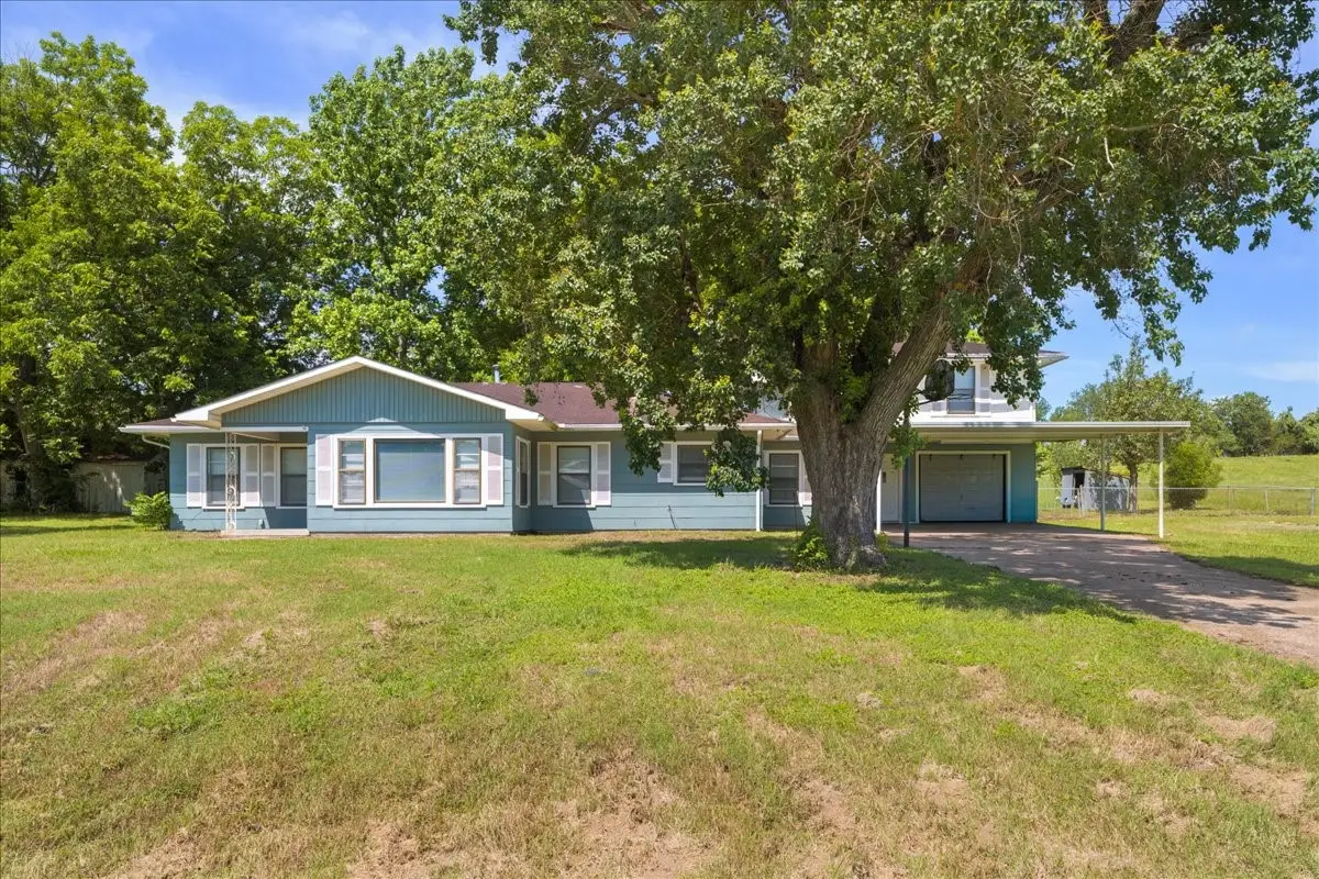 8081 Ernst Parkway, Industry, TX 78944 - #1