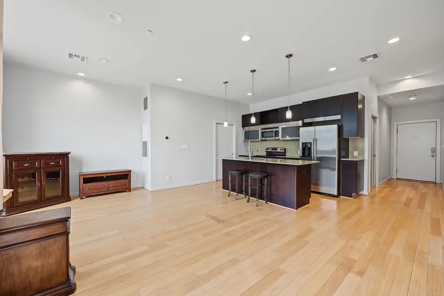1406 Columbus Street #203, Houston, TX 77019 - #3