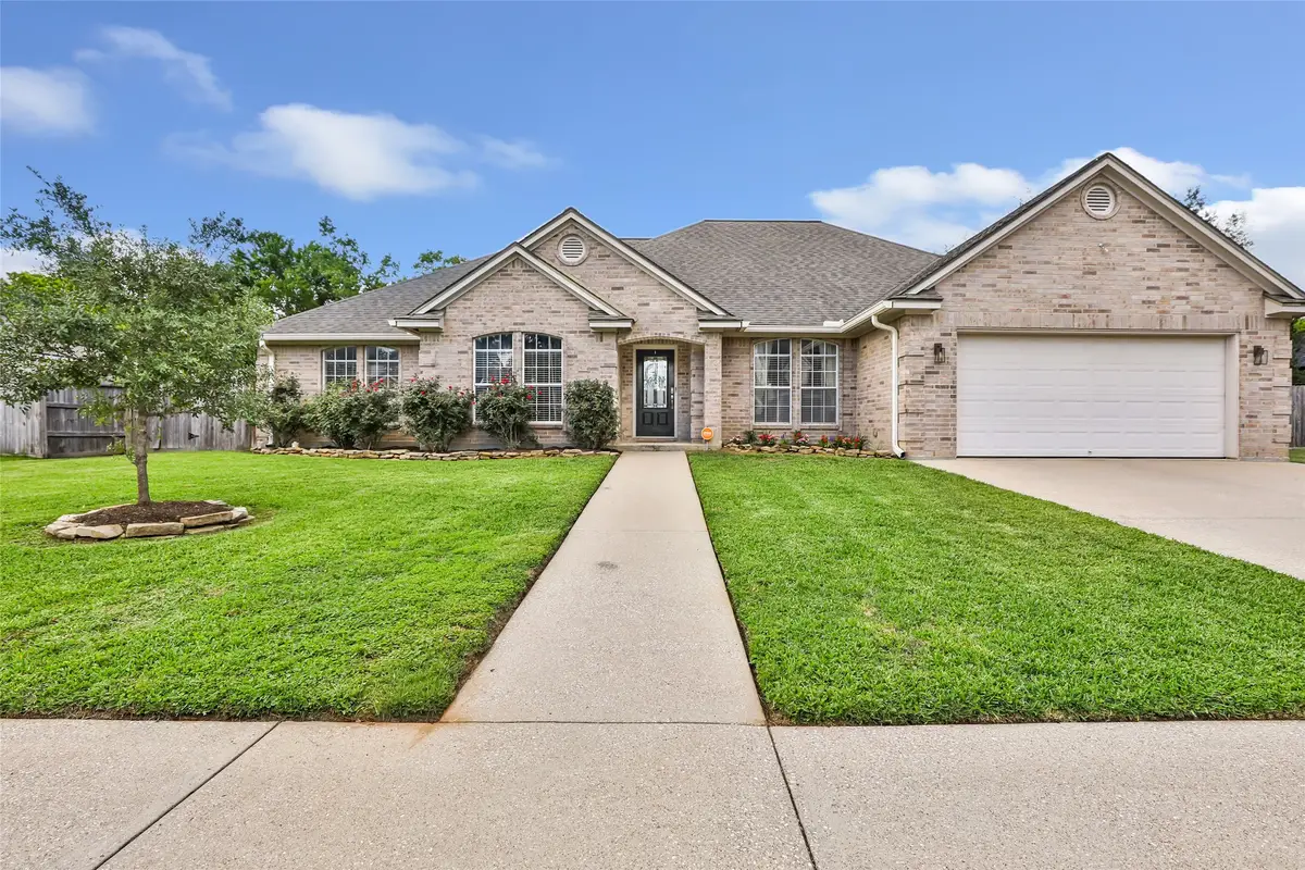 210 Regal Lane, Liberty, TX 77575 - #1