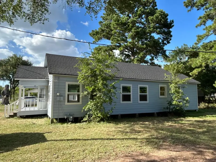 826 Fowlkes Street, Sealy, TX 77474 - Image #2
