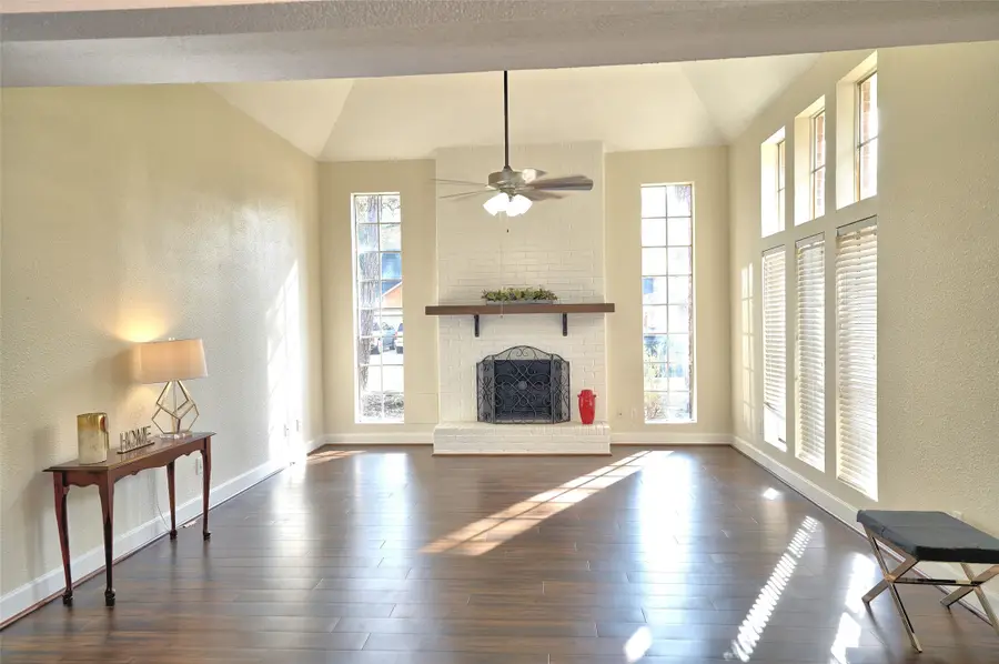 11822 Hillbrook Drive, Houston, TX 77070 - Image #3