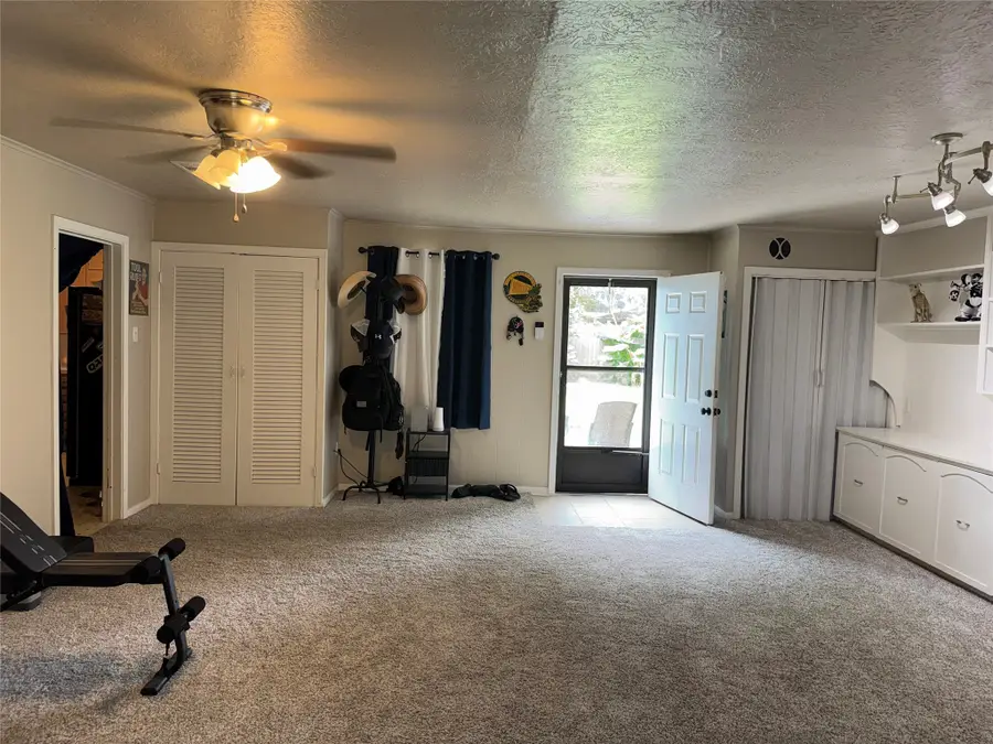 509 23rd Avenue N, Texas City, TX 77590 - #3